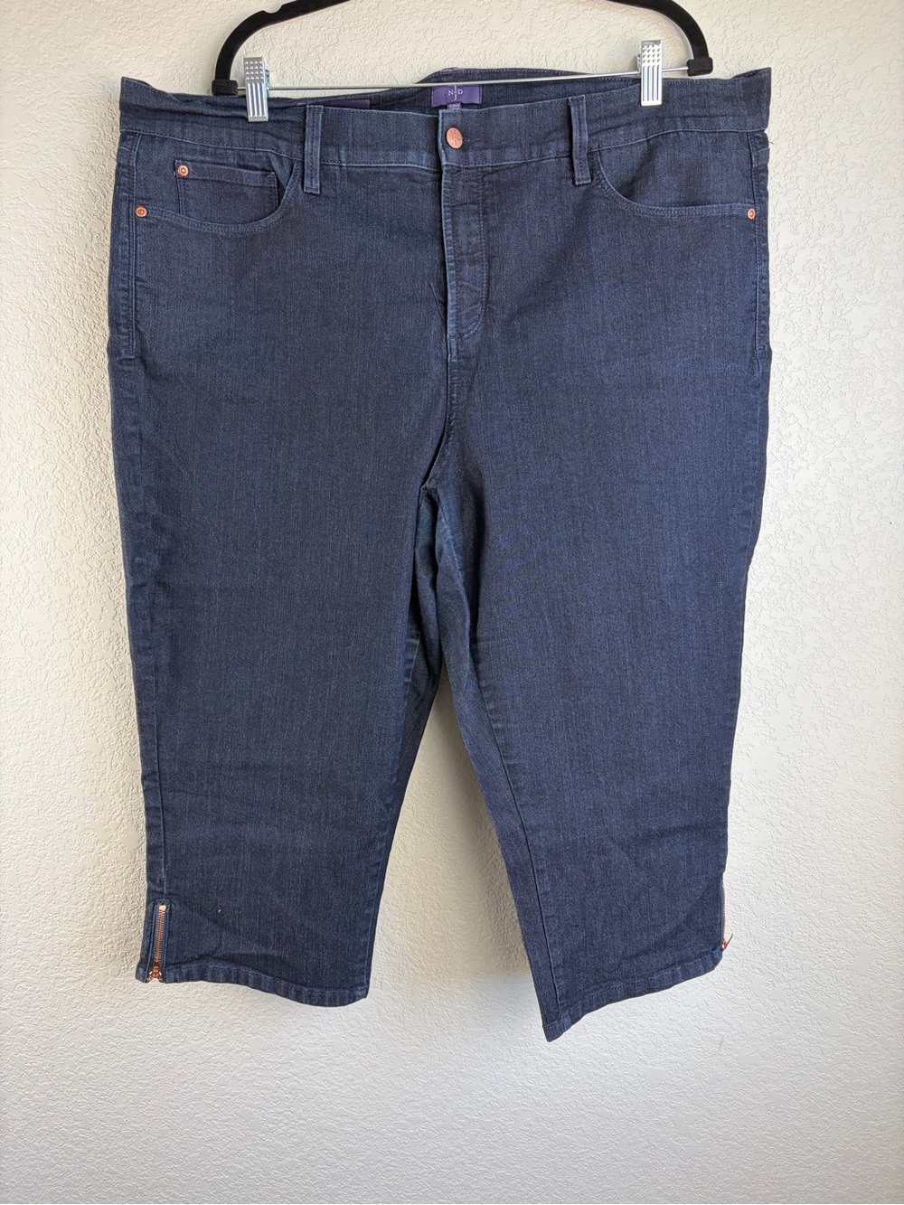 NYDJ Ariel Dark crop Jeans with zipper